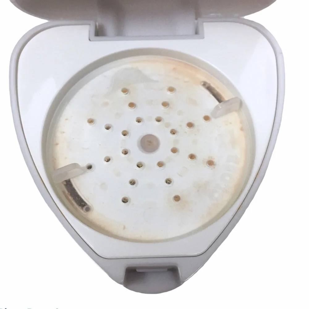 mark. Powder-Matic Go Anywhere Loose Powder Compact Mirror Puff Shade Medium